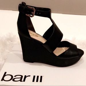 Bar III Wedges
